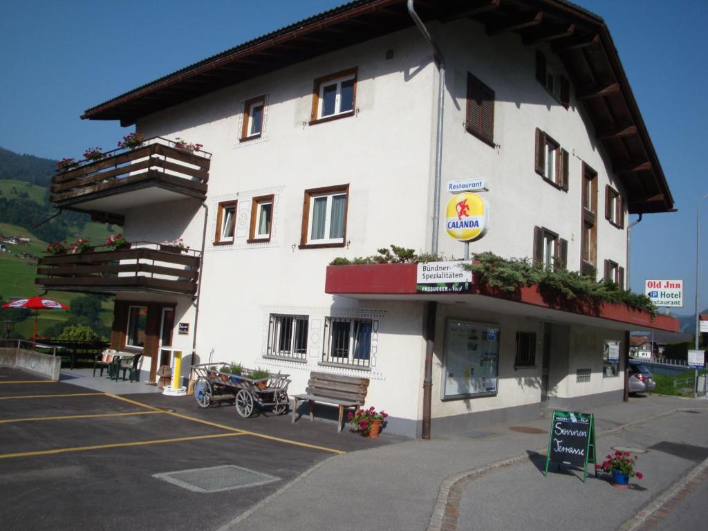 Hotel Old-Jnn Saas im Prattigau Ngoại thất bức ảnh